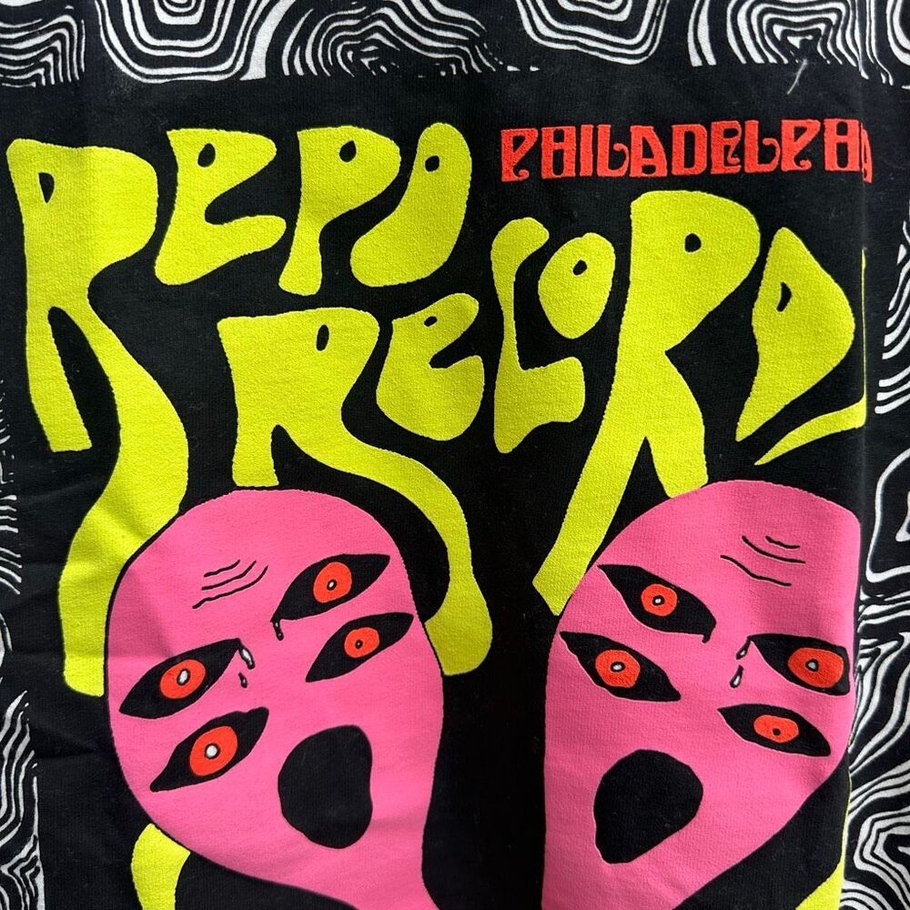 Free People We The Free Repo Records Philadelphia Graphic Tee Oversized L NEW - Picture 8 of 9